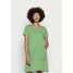 Esprit DRESS Sukienka z dżerseju leaf green ES121C1XS