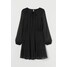 H&M Sukienka z szyfonu plumeti 0942162004 Czarny