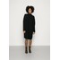 Marc O'Polo DRESS SHORTSLEEVE ROUND-NECK RICE CORN STRUCTURE Sukienka dzianinowa black MA321C0Q0