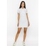 Basics and More Sukienka koszulowa white B4Z21C004