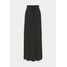 Vero Moda Tall VMAVA ANCLE SKIRT Długa spódnica black VEB21B01S