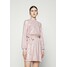 Nly by Nelly HIGH NECK SEQUIN DRESS Sukienka koktajlowa light pink NEG21C0DQ