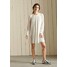 Superdry Sukienka letnia white SU221C0P9
