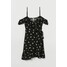H&M Kopertowa sukienka z falbanami 0643193002 Czarny/Kwiaty