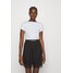 Calvin Klein Jeans LOGO WAISTBAND DRESS Sukienka z dżerseju bright white C1821C07C-A11