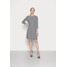 edc by Esprit FIT AND FLARE DRESS Sukienka z dżerseju black ED121C0V9-Q11