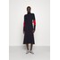 Victoria Beckham HIGH NECK MIDI DRESS Sukienka dzianinowa navy/bright red V0921C01T-K11