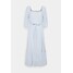 ONLY ONLLOTUS MID CALF DRESS Sukienka letnia blue fog/cloud dancer ON321C2C9-K11