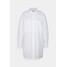 Abercrombie & Fitch Sukienka koszulowa white solid A0F21C09J-A11