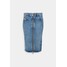Diesel PENCIL ZIP Spódnica jeansowa denim mid blue DI121B06X-K11