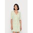 Vero Moda VMLEE V NECK DRESS Sukienka letnia brook green/lara VE121C395-M11