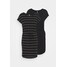 ONLY Petite ONLMAY LIFE DRESS 2 PACK Sukienka z dżerseju black/thin stripe/black solid ON321C1RT-Q11