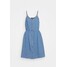 Vero Moda Tall VMFLICKA STRAP DRESS Sukienka jeansowa light blue denim VEB21C07Z-K12