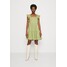 edc by Esprit DRESS Sukienka z dżerseju pistachio green ED121C11E-M11