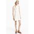 H&M Sukienka w strukturalny wzór 0374326004 Biały