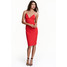 H&M Dopasowana sukienka 0449683003 Czerwony