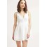 Missguided Petite EXCLUSIVE Sukienka letnia white M0V21C00E