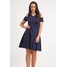 Dorothy Perkins Curve Sukienka z dżerseju navy blue DP621D00Q