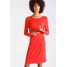 Selected Femme SFMIRO Sukienka z dżerseju flame scarlet SE521C0CM