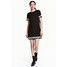 H&M Sukienka z krótkim rękawem 0460843001 Czarny