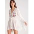 Glamorous Sukienka letnia white print GL921C06Q
