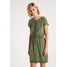 Vero Moda VMSPIRIT Sukienka z dżerseju ivy green VE121C13X
