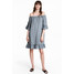 H&M Sukienka z odkrytymi ramionami 0505941003 Szaroniebieski