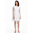 H&M Sukienka z haftem angielskim 0549337007 Biały