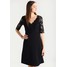Wallis FIT & FLARE Sukienka koktajlowa black WL521C0BG