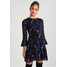Warehouse GILLY FLORAL DOUBLE FLUTE DRESS Sukienka letnia black WA221C0CM