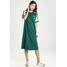 adidas Originals ADICOLOR RAGLAN DRESS Sukienka z dżerseju collegiate green AD121C03A