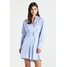 MARCIANO LOS ANGELES BELTED FLARE DRESS Sukienka koszulowa white/light blue 2GU21C04R