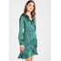 Vero Moda VMHENNA DOT WRAP DRESS Sukienka letnia dark green/black VE121C1B6