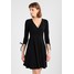 Dorothy Perkins WRAP FIT AND FLARE DRESS Sukienka z dżerseju black DP521C1G6