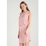 Pieces Sukienka z dżerseju offwhite/pink PE321C064