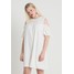 Glamorous Curve COLD SHOULDER DRESS Sukienka letnia white GLA21C03G