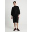 Monki KARIN DRESS Sukienka letnia black solid/off-white MOQ21C012