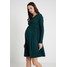 New Look Maternity NURSING Sukienka z dżerseju dark green N0B29F04K