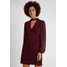 Forever New DAPHNE HALO NECK DRESS Sukienka koktajlowa burgundy FOD21C02M