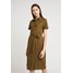 Vila VISAFINA DRESS Sukienka koszulowa dark olive V1021C1F0