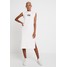 Tommy Jeans LOGO TANK DRESS Sukienka z dżerseju classic white TOB21C01A