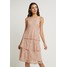 Wallis TIERED DRESS Sukienka koktajlowa dusky pink WL521C0M9