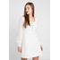Missguided MILKMAID HOOK AND EYE ORGANZA DRESS Sukienka letnia white M0Q21C17S