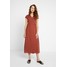 Vero Moda VMSAMMI WIDE ANKLE BUTTON DRESS Długa sukienka mahogany VE121C1R7