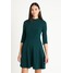 Dorothy Perkins HIGH NECK FIT AND FLARE DRESS Sukienka z dżerseju emerald green DP521C1PM