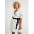 Fashion Union Plus WRAP DRESS WITH CONTRAST PRINT WAIST TIE Sukienka letnia white FAJ21C019