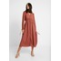 Vero Moda VMEDDA DRESS Długa sukienka mahogany VE121C1VS