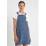 Dorothy Perkins EMBROIDERED PINNY DRESS Sukienka jeansowa midwash DP521C1MW