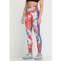 nike performance hyperflora