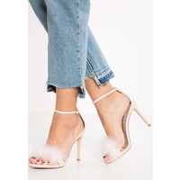 steve madden scarlett pink